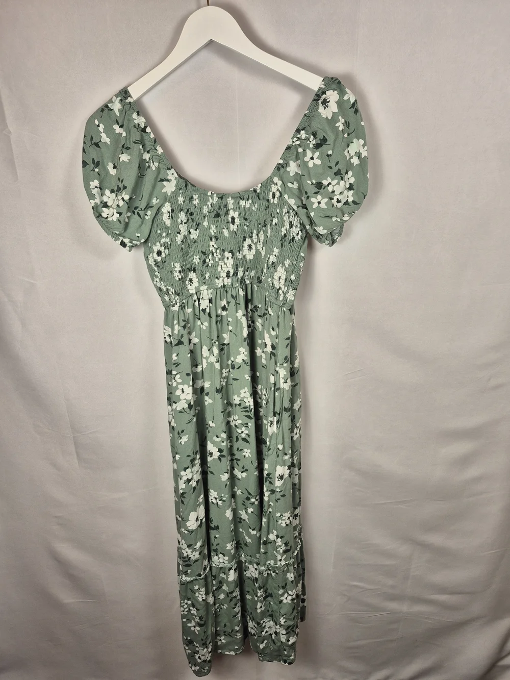 Hollister Sage Green Floral Maxi Dress with White Blooms - Picture 3 of 5